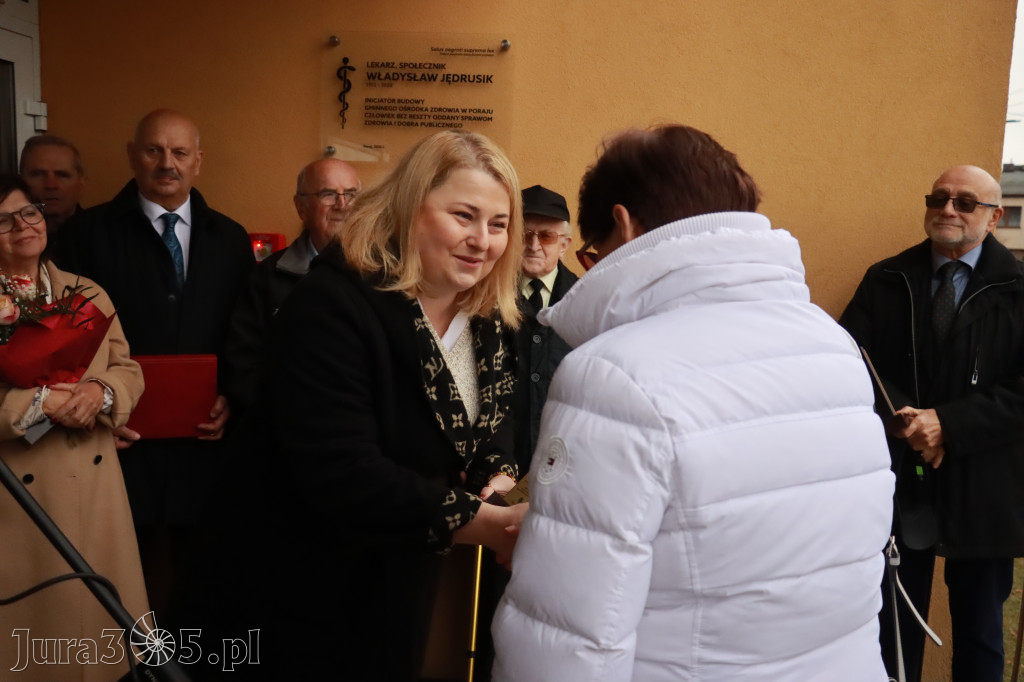Fotorelacja: Odsłonięcie tablicy pamiątkowej oraz Biała Sobota w Poraju