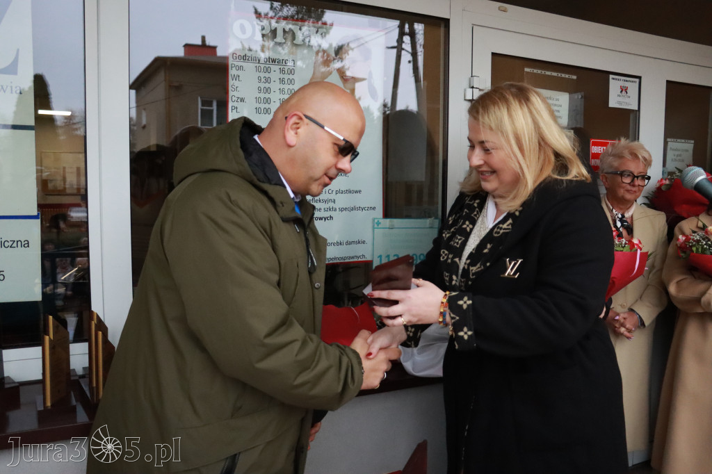 Fotorelacja: Odsłonięcie tablicy pamiątkowej oraz Biała Sobota w Poraju