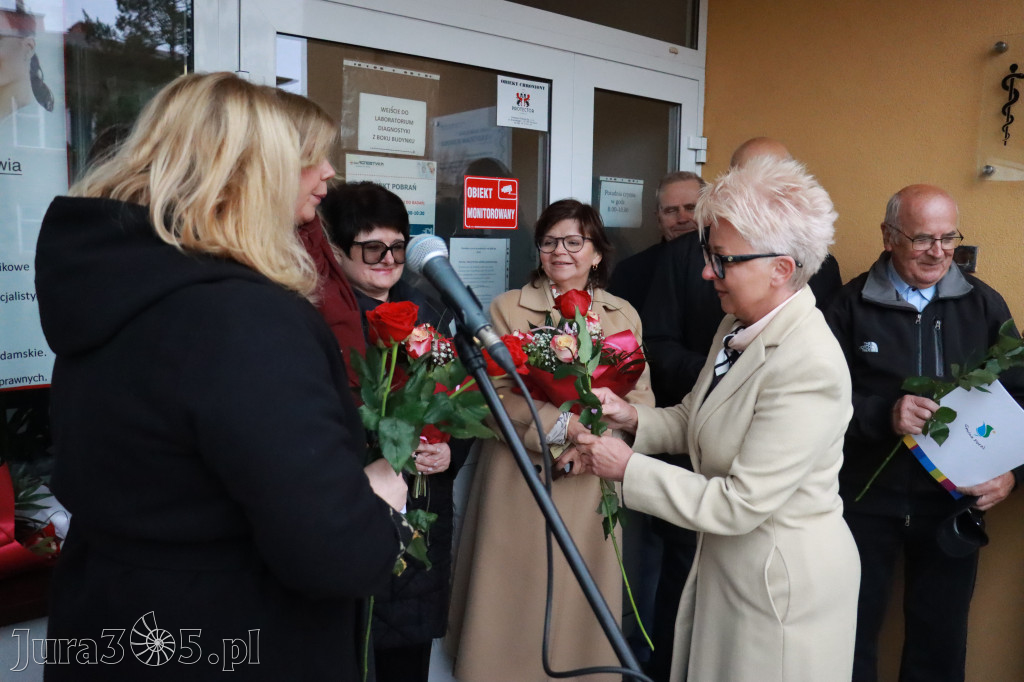 Fotorelacja: Odsłonięcie tablicy pamiątkowej oraz Biała Sobota w Poraju