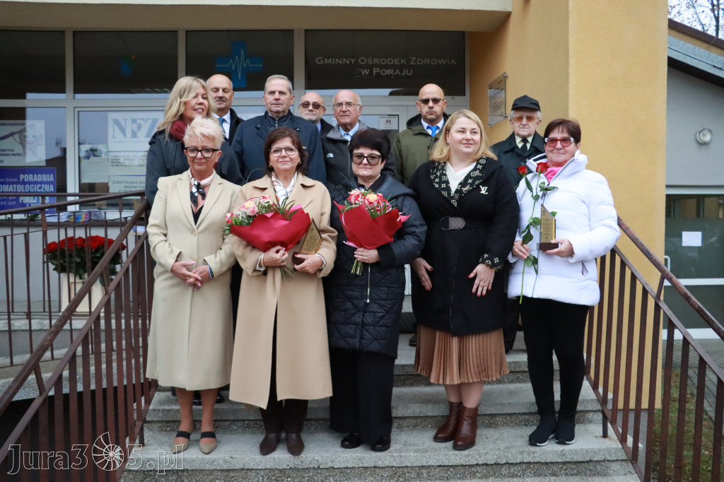 Fotorelacja: Odsłonięcie tablicy pamiątkowej oraz Biała Sobota w Poraju