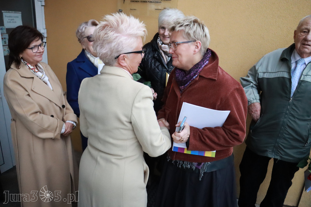 Fotorelacja: Odsłonięcie tablicy pamiątkowej oraz Biała Sobota w Poraju