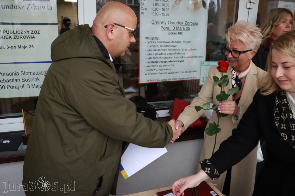 Fotorelacja: Odsłonięcie tablicy pamiątkowej oraz Biała Sobota w Poraju