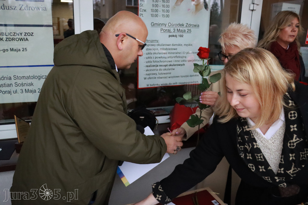 Fotorelacja: Odsłonięcie tablicy pamiątkowej oraz Biała Sobota w Poraju
