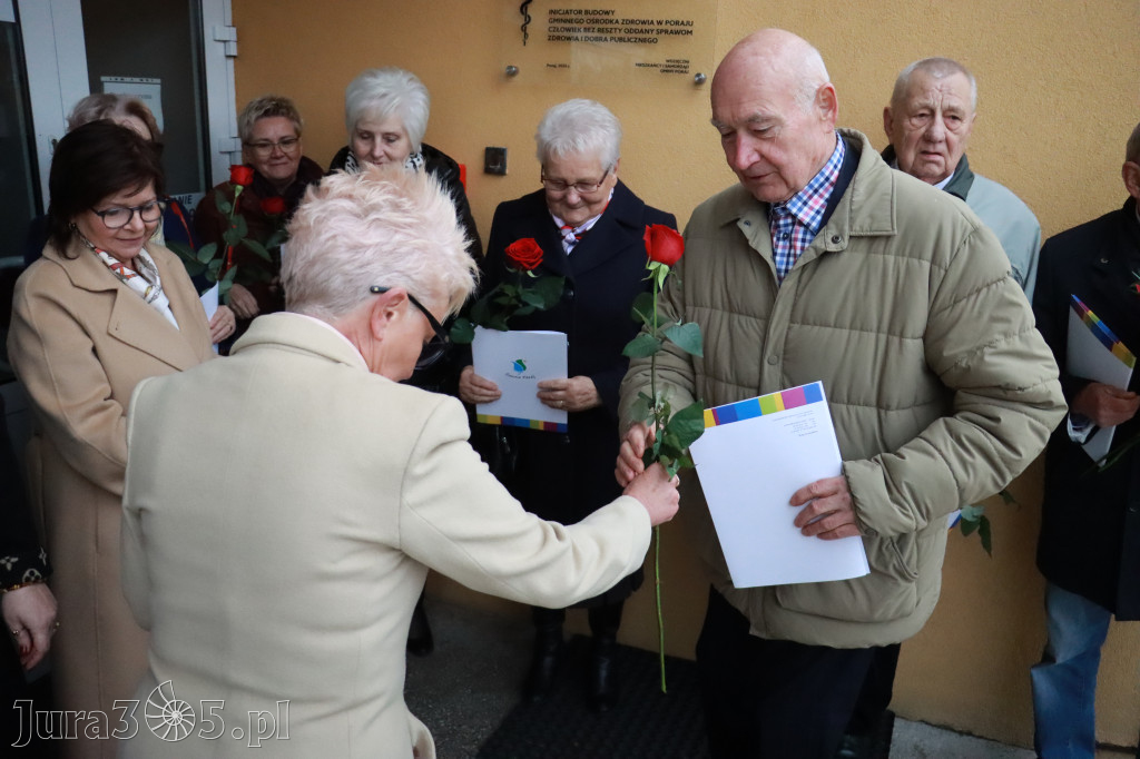 Fotorelacja: Odsłonięcie tablicy pamiątkowej oraz Biała Sobota w Poraju