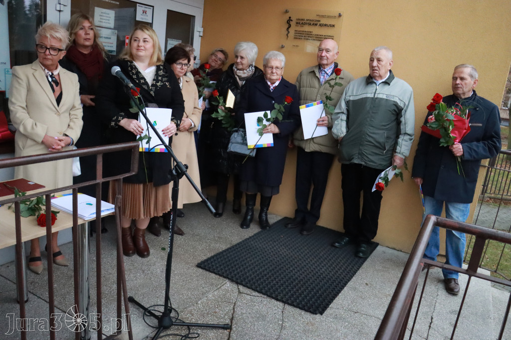 Fotorelacja: Odsłonięcie tablicy pamiątkowej oraz Biała Sobota w Poraju