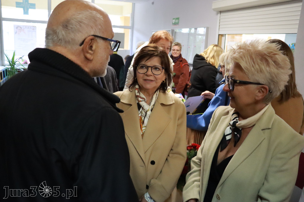 Fotorelacja: Odsłonięcie tablicy pamiątkowej oraz Biała Sobota w Poraju