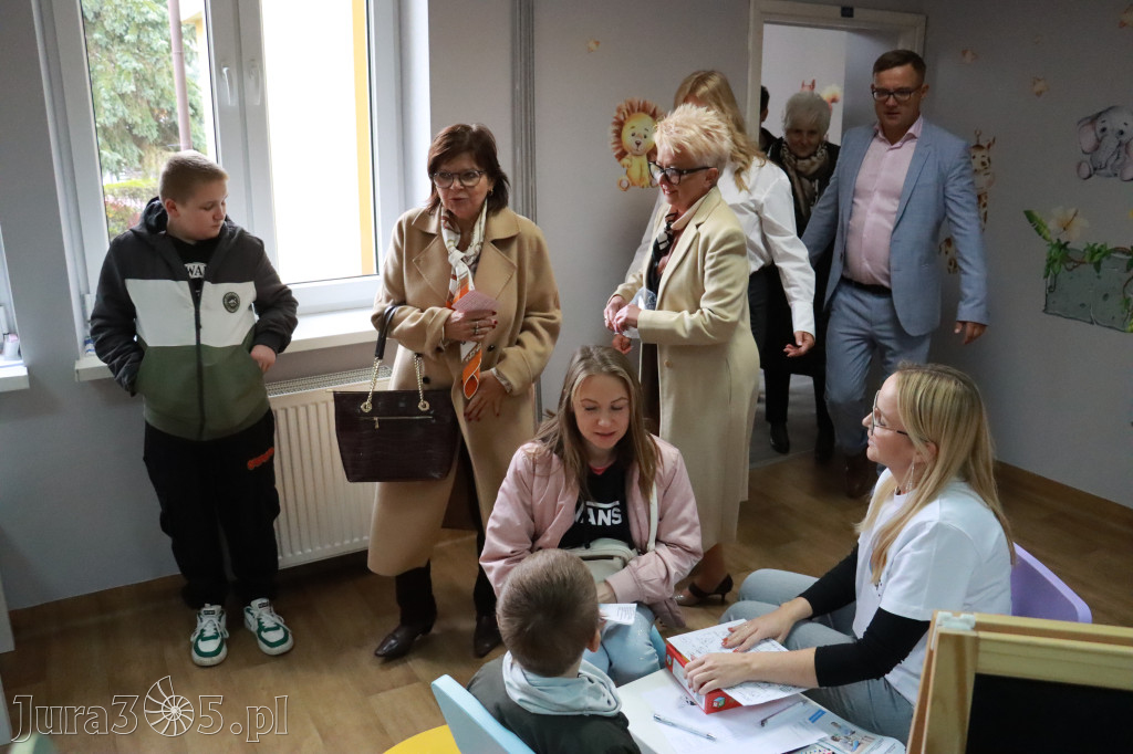 Fotorelacja: Odsłonięcie tablicy pamiątkowej oraz Biała Sobota w Poraju