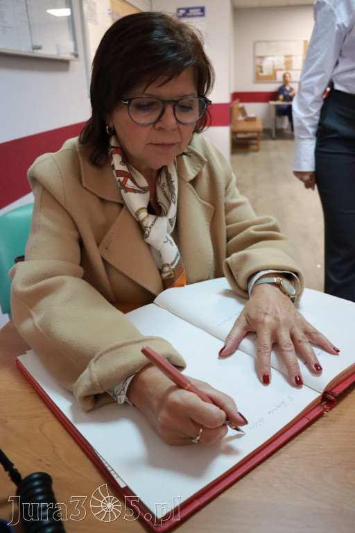 Fotorelacja: Odsłonięcie tablicy pamiątkowej oraz Biała Sobota w Poraju