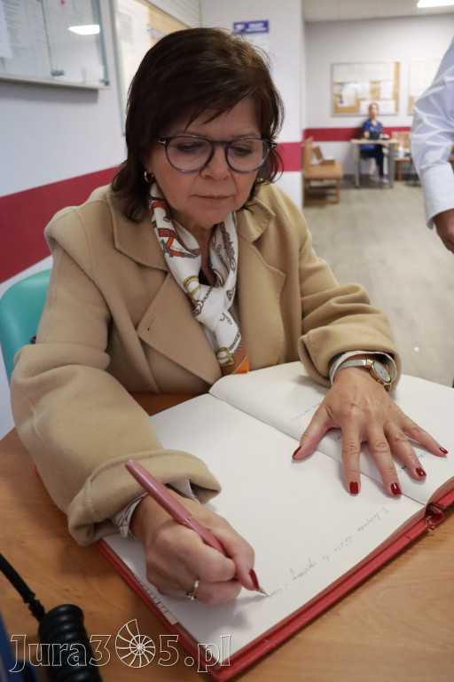 Fotorelacja: Odsłonięcie tablicy pamiątkowej oraz Biała Sobota w Poraju