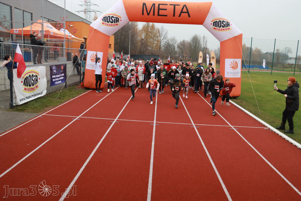 Fotorelacja: Bieg z okazji Dnia Niepodległości – Myszków 2025