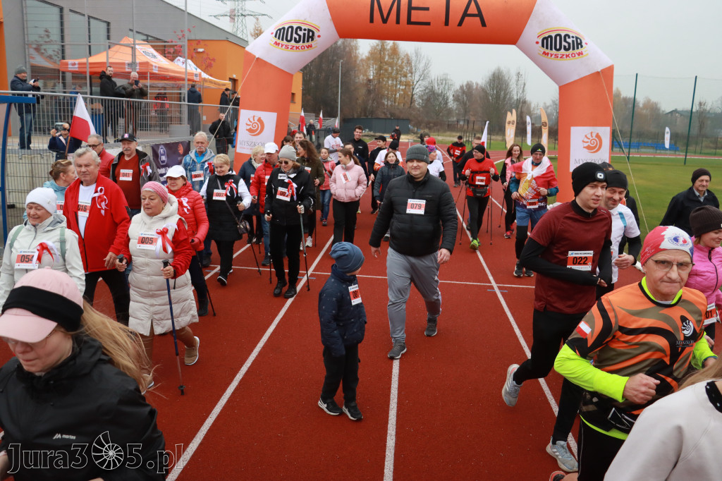 Fotorelacja: Bieg z okazji Dnia Niepodległości – Myszków 2025