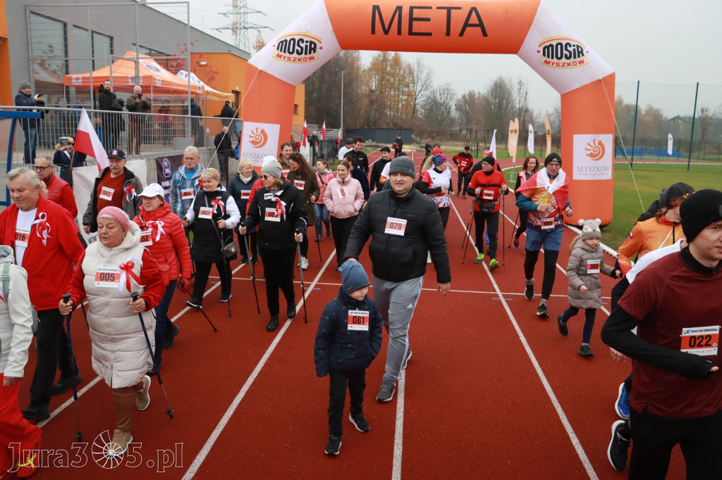Fotorelacja: Bieg z okazji Dnia Niepodległości – Myszków 2025