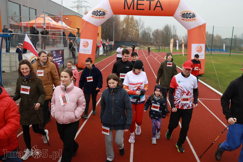 Fotorelacja: Bieg z okazji Dnia Niepodległości – Myszków 2025
