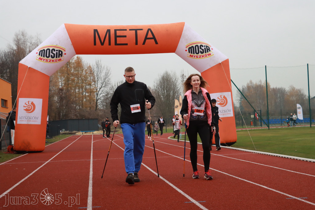 Fotorelacja: Bieg z okazji Dnia Niepodległości – Myszków 2025