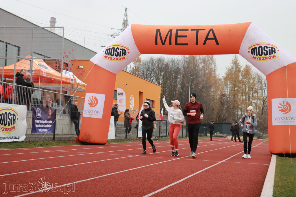 Fotorelacja: Bieg z okazji Dnia Niepodległości – Myszków 2025