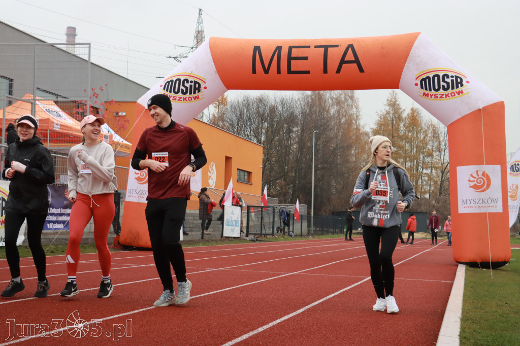Fotorelacja: Bieg z okazji Dnia Niepodległości – Myszków 2025