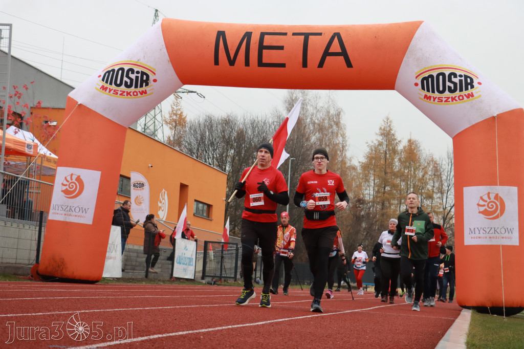 Fotorelacja: Bieg z okazji Dnia Niepodległości – Myszków 2025
