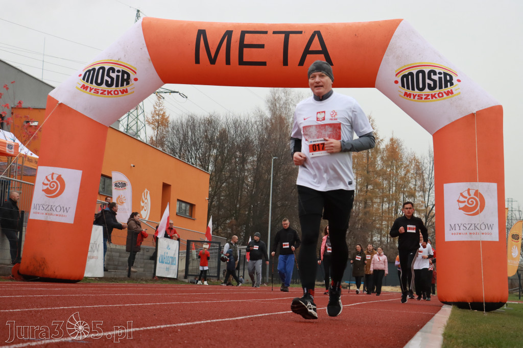 Fotorelacja: Bieg z okazji Dnia Niepodległości – Myszków 2025