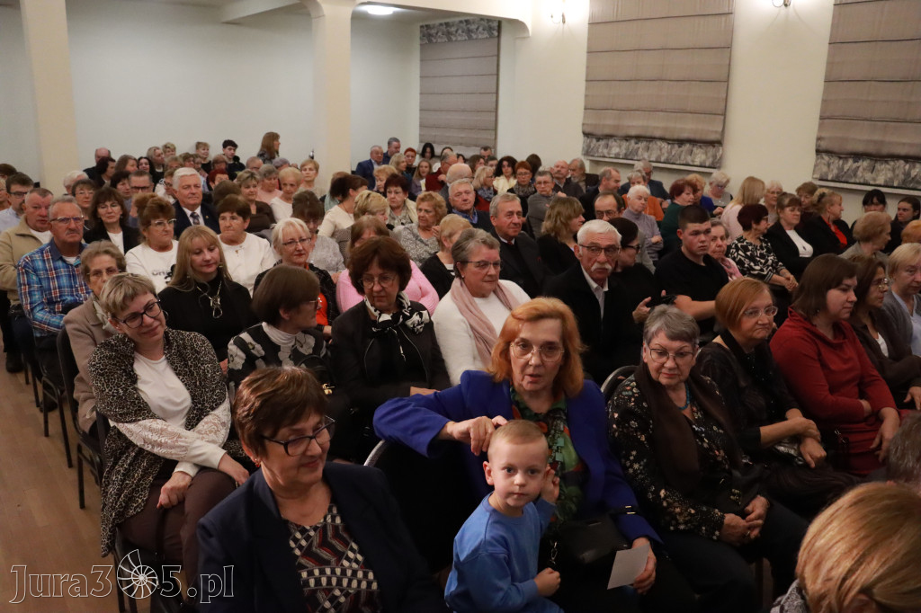 Fotorelacja: Muzyczne Święto Niepodległości z Filharmonią Jurajską w Zawierciu