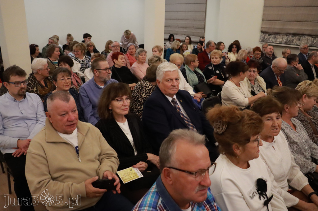 Fotorelacja: Muzyczne Święto Niepodległości z Filharmonią Jurajską w Zawierciu