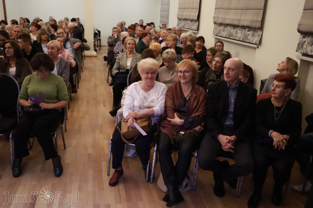 Fotorelacja: Muzyczne Święto Niepodległości z Filharmonią Jurajską w Zawierciu