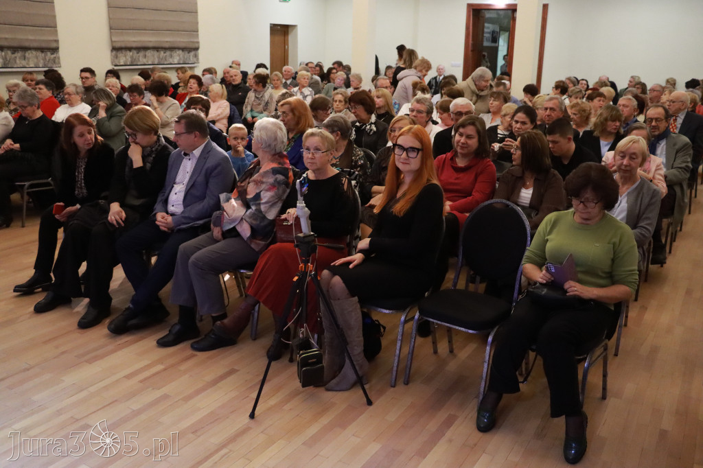 Fotorelacja: Muzyczne Święto Niepodległości z Filharmonią Jurajską w Zawierciu