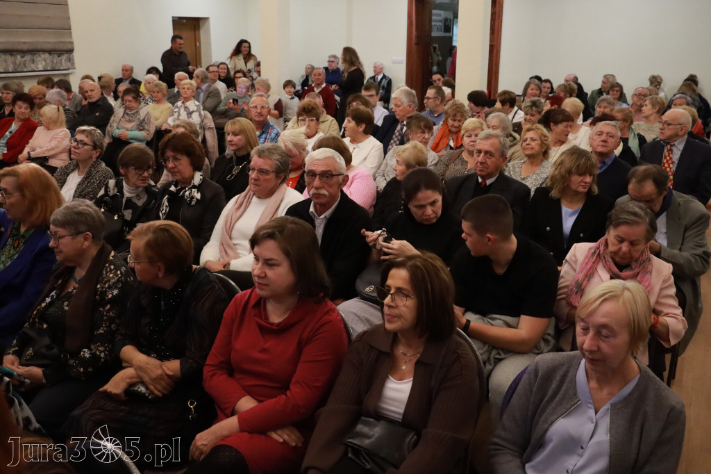 Fotorelacja: Muzyczne Święto Niepodległości z Filharmonią Jurajską w Zawierciu