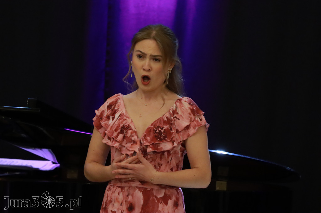 Fotorelacja: Muzyczne Święto Niepodległości z Filharmonią Jurajską w Zawierciu