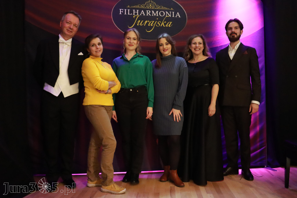 Fotorelacja: Muzyczne Święto Niepodległości z Filharmonią Jurajską w Zawierciu
