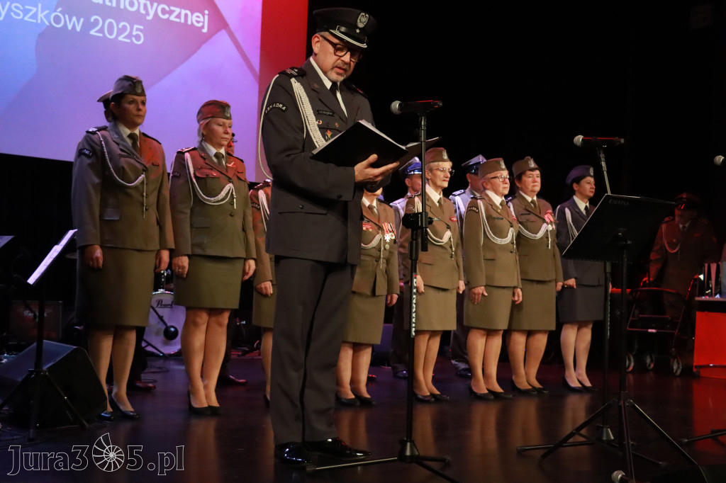 Fotorelacja I: XXVIII Wojewódzki Festiwal Pieśni Patriotycznej w Myszkowie