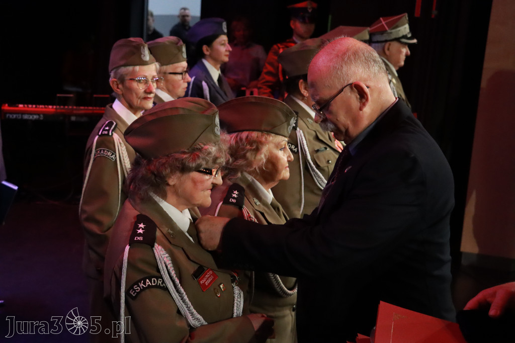 Fotorelacja I: XXVIII Wojewódzki Festiwal Pieśni Patriotycznej w Myszkowie