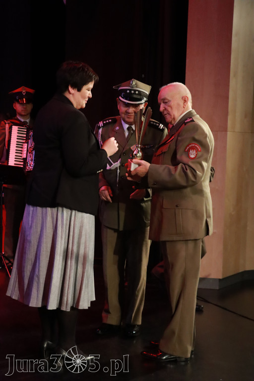 Fotorelacja I: XXVIII Wojewódzki Festiwal Pieśni Patriotycznej w Myszkowie