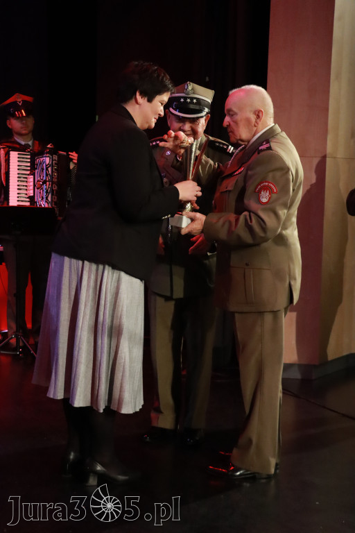 Fotorelacja I: XXVIII Wojewódzki Festiwal Pieśni Patriotycznej w Myszkowie