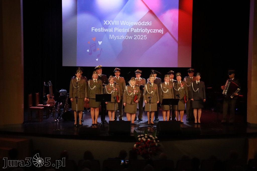 Fotorelacja I: XXVIII Wojewódzki Festiwal Pieśni Patriotycznej w Myszkowie