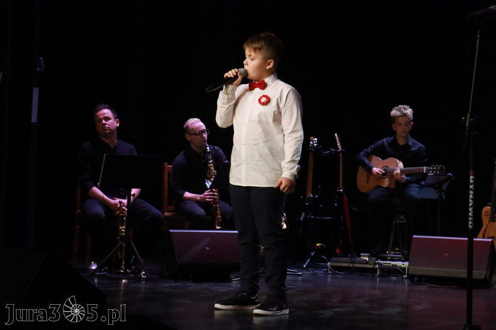 Fotorelacja I: XXVIII Wojewódzki Festiwal Pieśni Patriotycznej w Myszkowie