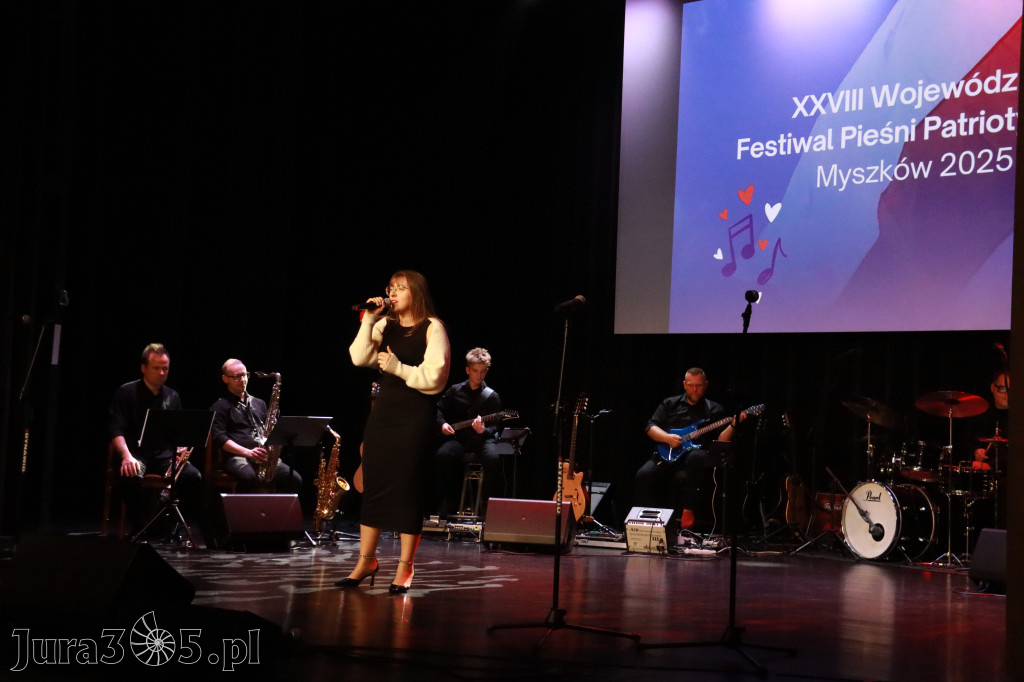 Fotorelacja I: XXVIII Wojewódzki Festiwal Pieśni Patriotycznej w Myszkowie