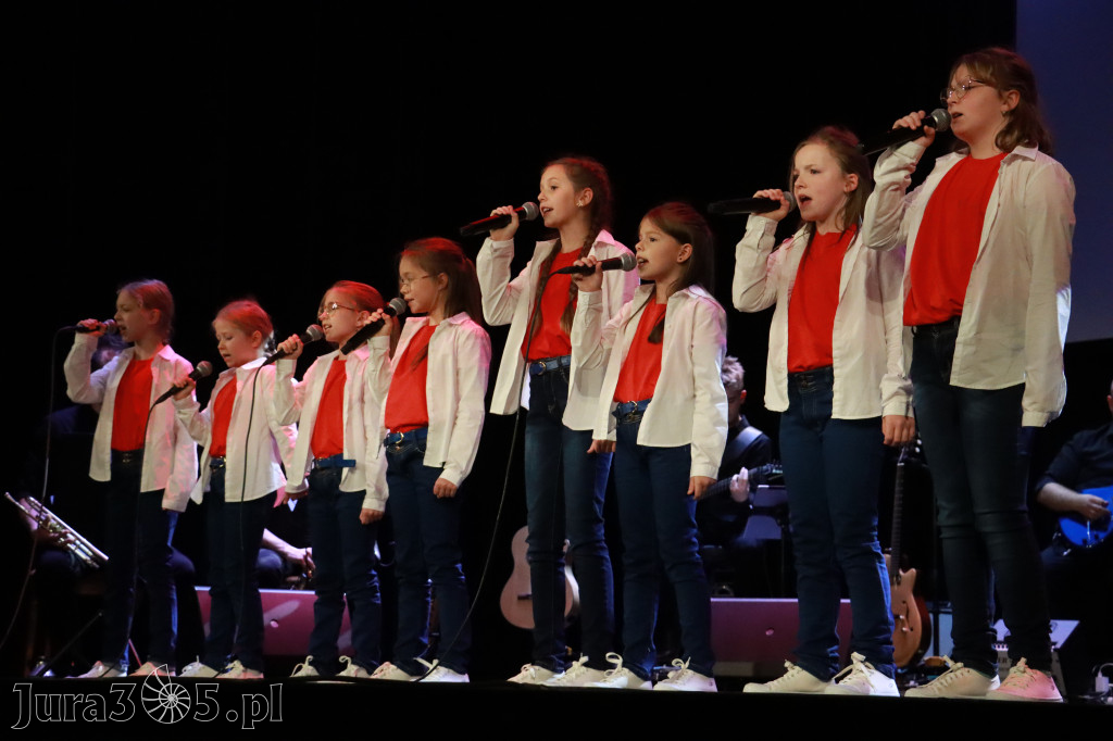 Fotorelacja II: XXVIII Wojewódzki Festiwal Pieśni Patriotycznej w Myszkowie