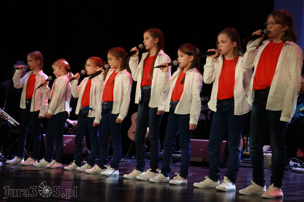 Fotorelacja II: XXVIII Wojewódzki Festiwal Pieśni Patriotycznej w Myszkowie
