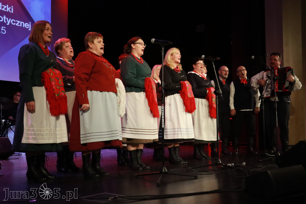 Fotorelacja II: XXVIII Wojewódzki Festiwal Pieśni Patriotycznej w Myszkowie