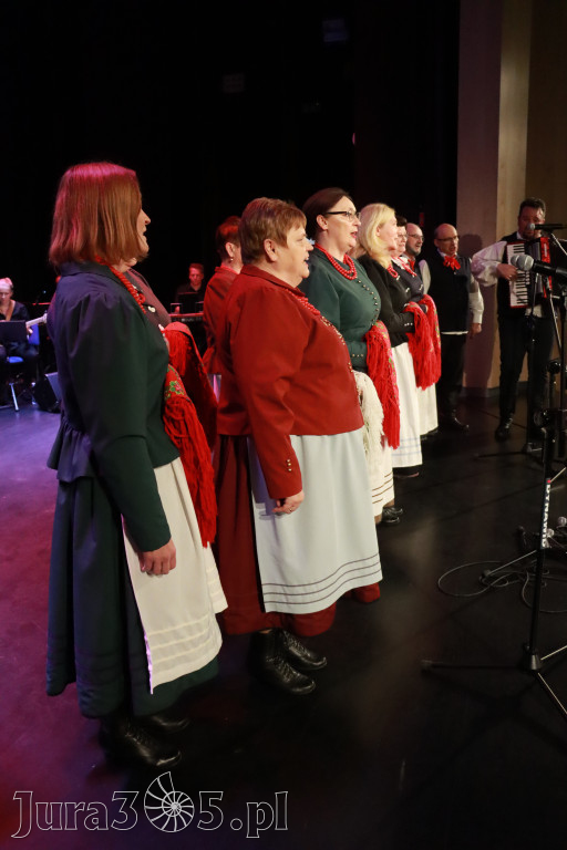 Fotorelacja II: XXVIII Wojewódzki Festiwal Pieśni Patriotycznej w Myszkowie
