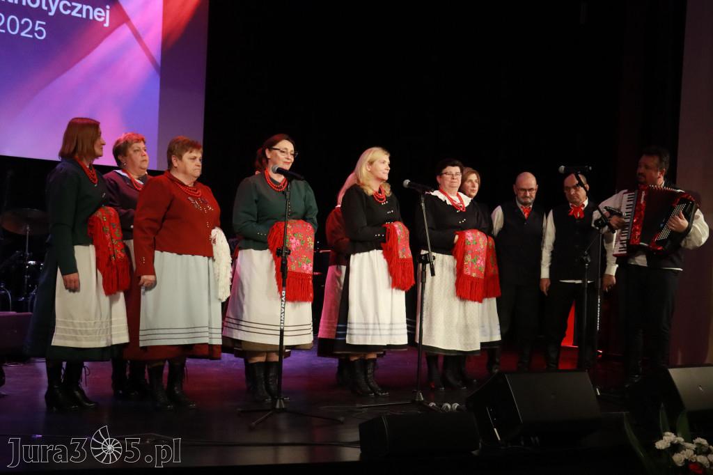 Fotorelacja II: XXVIII Wojewódzki Festiwal Pieśni Patriotycznej w Myszkowie