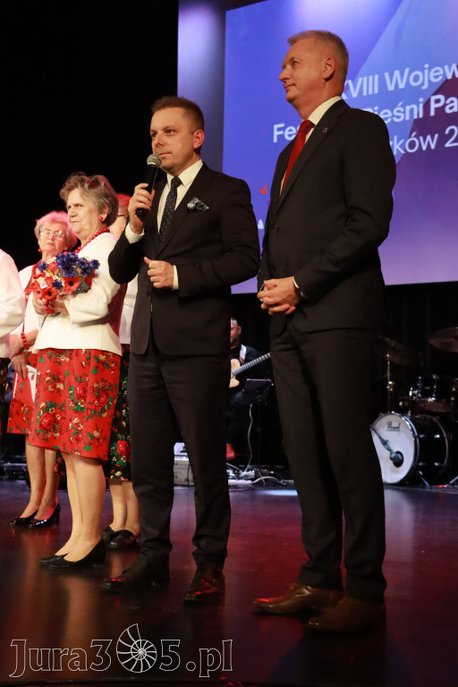 Fotorelacja II: XXVIII Wojewódzki Festiwal Pieśni Patriotycznej w Myszkowie