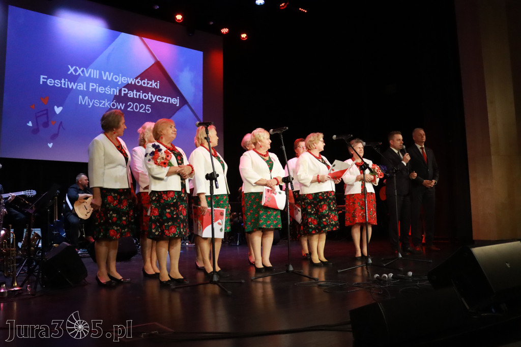 Fotorelacja II: XXVIII Wojewódzki Festiwal Pieśni Patriotycznej w Myszkowie