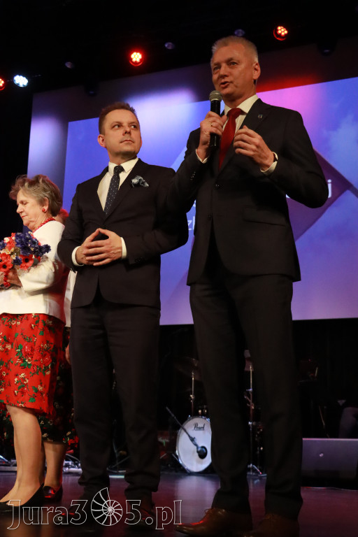 Fotorelacja II: XXVIII Wojewódzki Festiwal Pieśni Patriotycznej w Myszkowie
