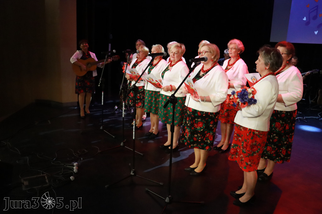 Fotorelacja II: XXVIII Wojewódzki Festiwal Pieśni Patriotycznej w Myszkowie