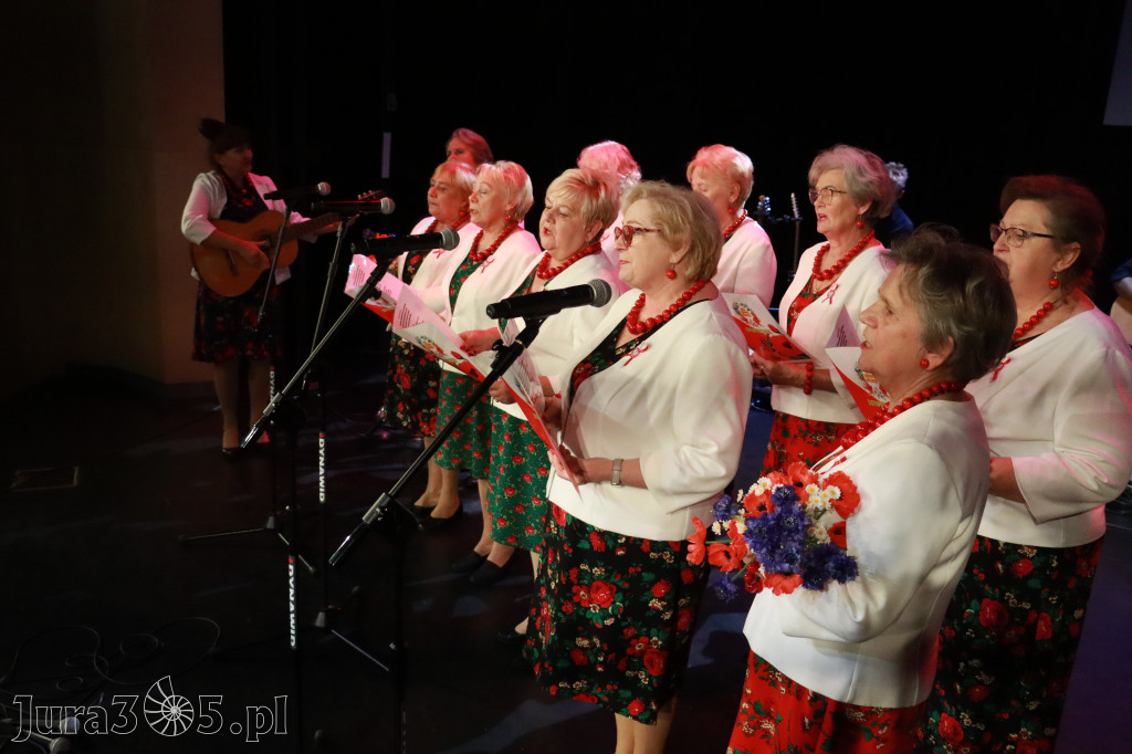 Fotorelacja II: XXVIII Wojewódzki Festiwal Pieśni Patriotycznej w Myszkowie