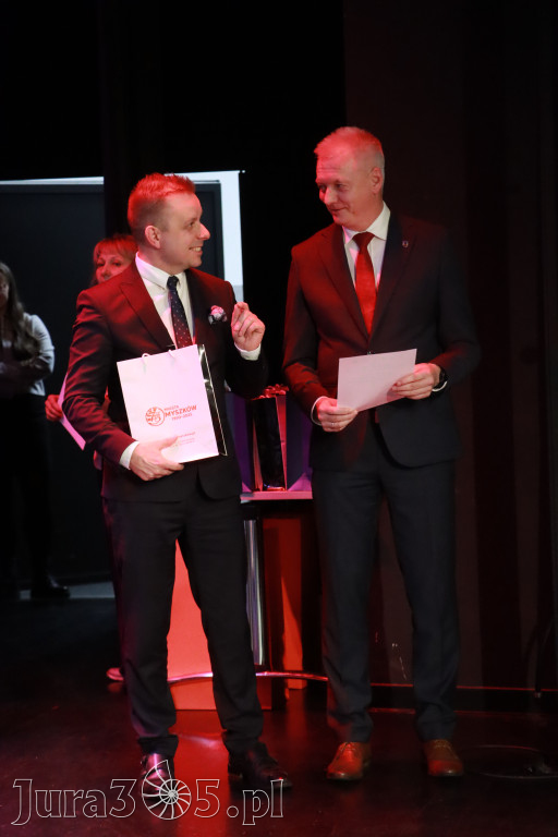 Fotorelacja II: XXVIII Wojewódzki Festiwal Pieśni Patriotycznej w Myszkowie