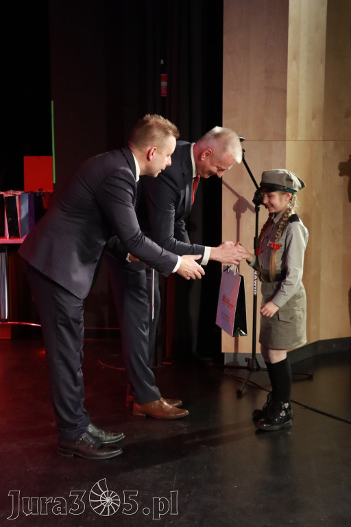 Fotorelacja II: XXVIII Wojewódzki Festiwal Pieśni Patriotycznej w Myszkowie