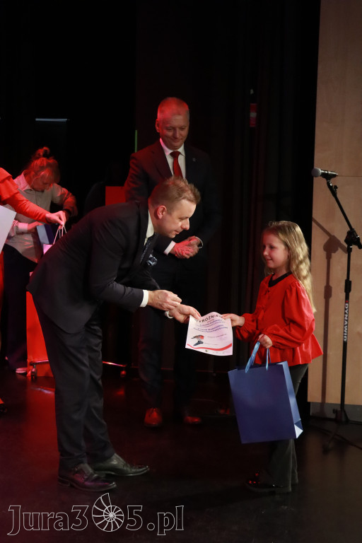 Fotorelacja II: XXVIII Wojewódzki Festiwal Pieśni Patriotycznej w Myszkowie