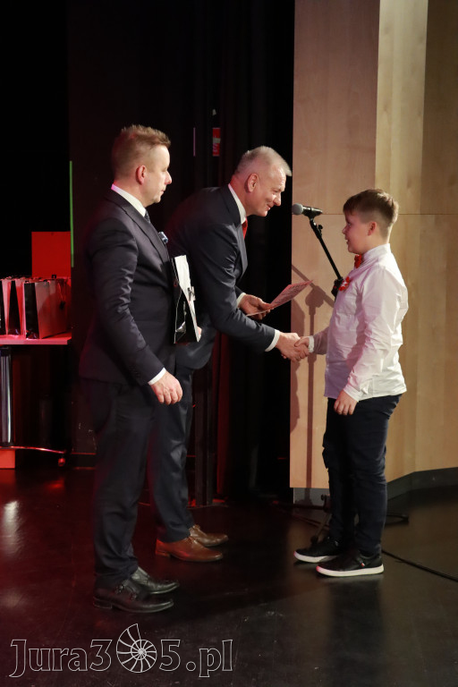 Fotorelacja II: XXVIII Wojewódzki Festiwal Pieśni Patriotycznej w Myszkowie